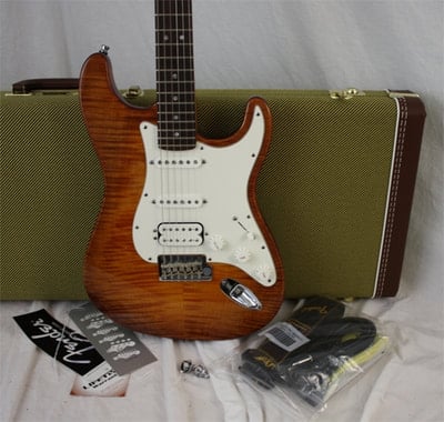 Fender Select Stratocaster HSS with Case Candy