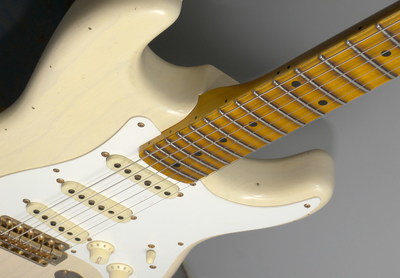 20th Anniversary Stratocaster Fretboard Dots