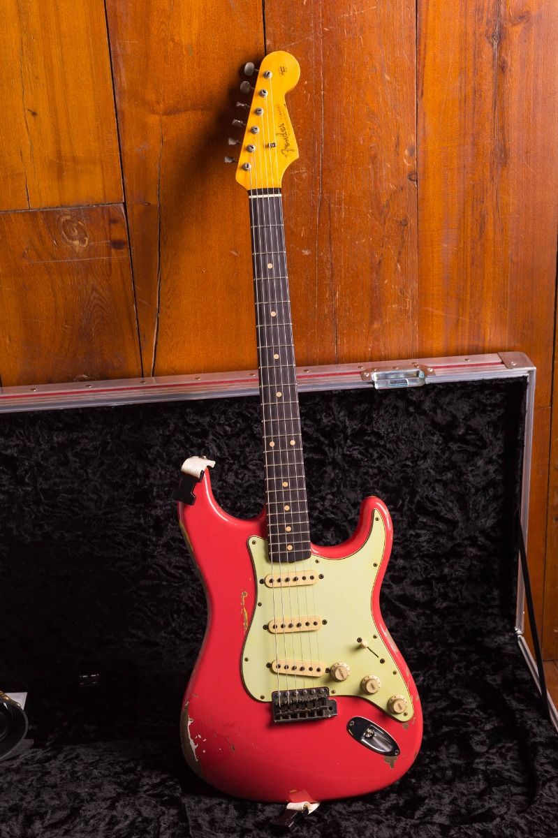 Gary Moore Stratocaster with case