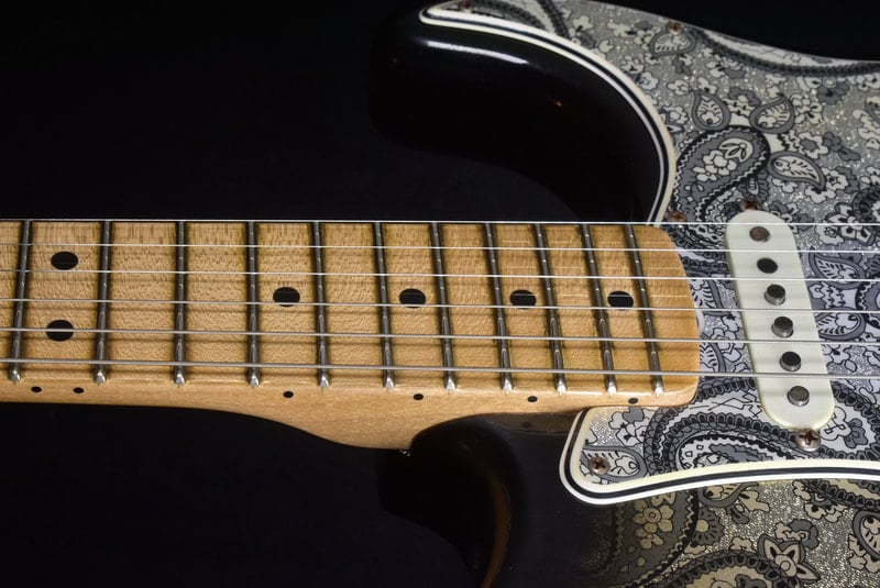 Limited 1968 Paisley Stratocaster Relic dots
