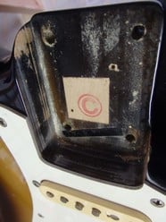 Tasca Manico di una ST'57-65 con il classico timbro 