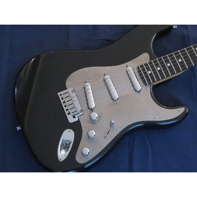 Black Pearl American Deluxe Stratocaster body