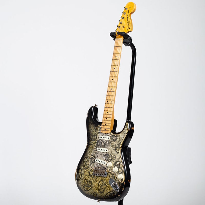 Limited 1968 Paisley Stratocaster Relic side
