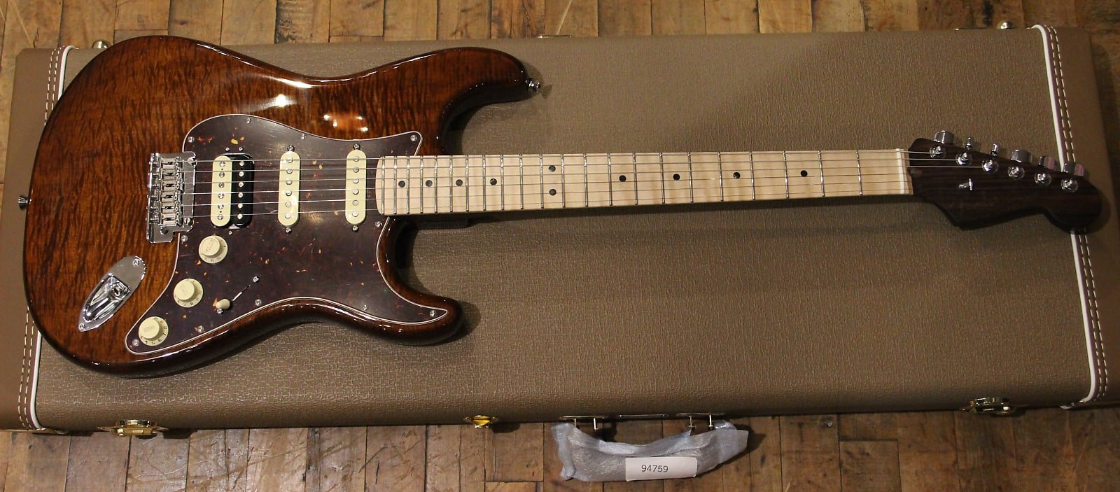 Rarities Flame Maple Top Stratocaster Case