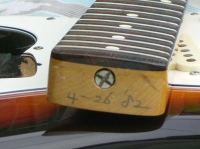 '62 Vintage Stratocaster "Squier Series" neck date