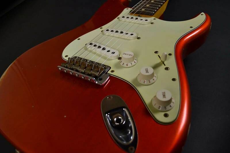 1963 Custom Stratocaster Relic knobs