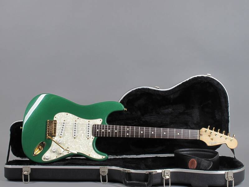 Special Edition stratocaster with Case