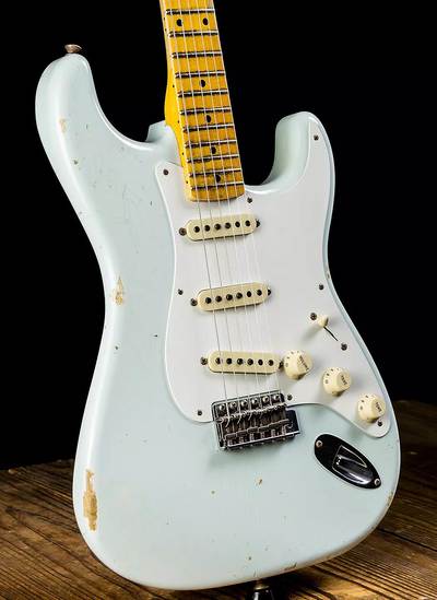 Limited Edition 1956 Relic Stratocaster body side