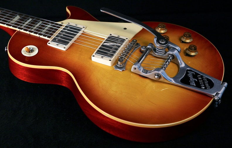 Bigsby system on the Les Paul s.n. 0 0137