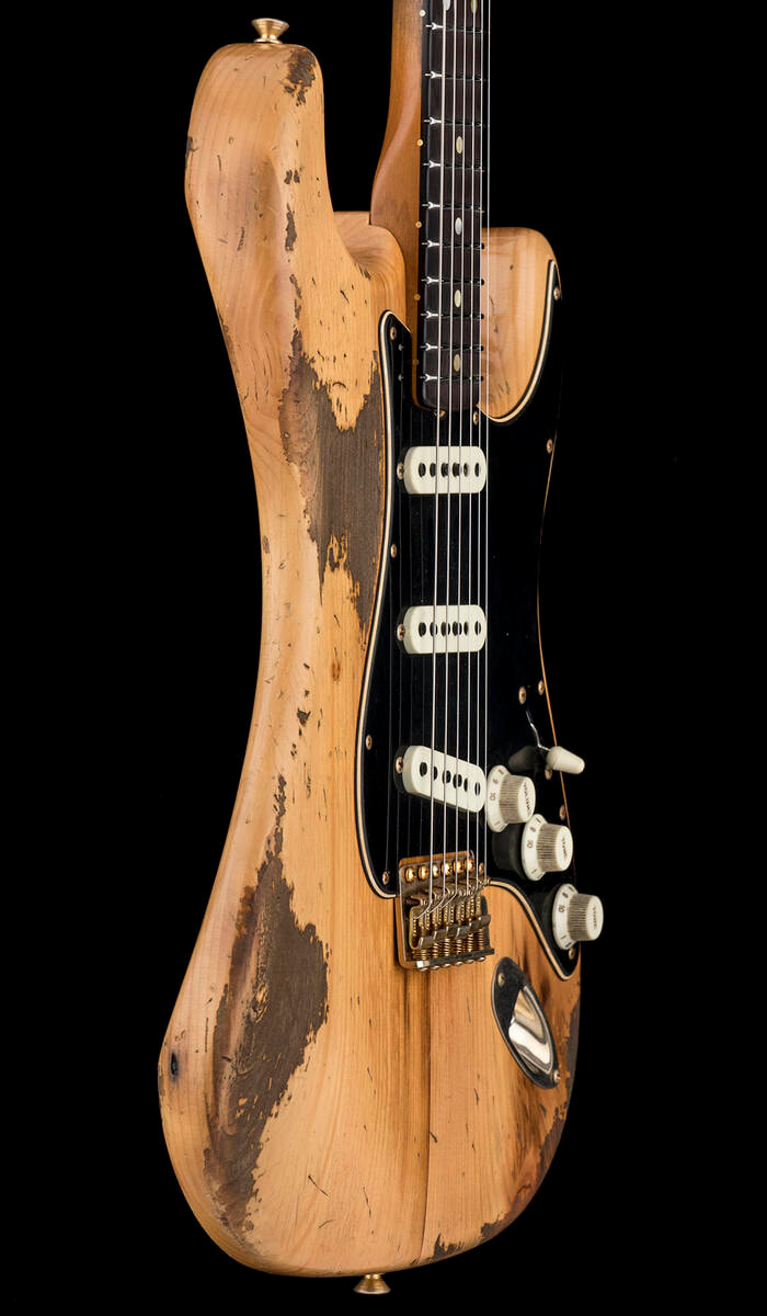 El Mocambo Stratocaster Side