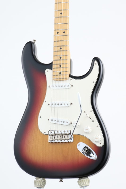 Highway One Stratocaster Body front