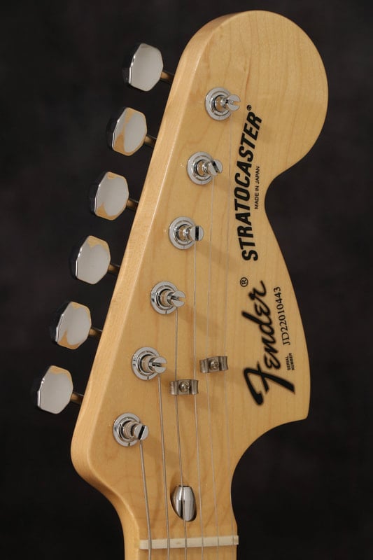 Made in Japan Limited International Color Stratocaster headstock