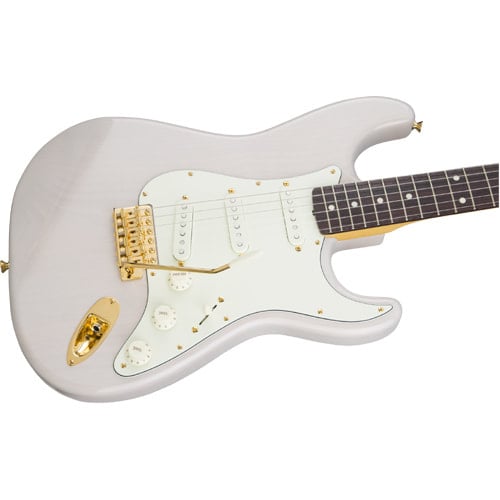 Made in Japan Traditional '60s Stratocaster with Gold Hardware