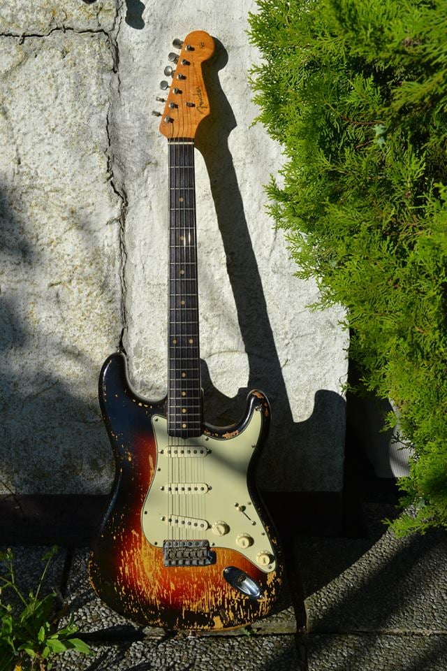 1961 Stratocaster front