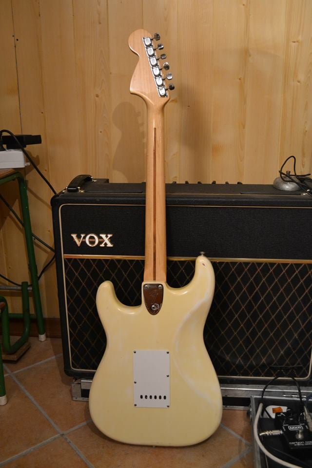 1975 Stratocaster Back