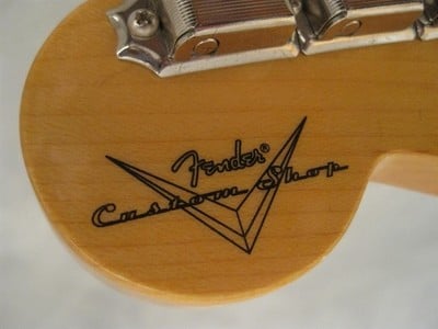 Time Machine 1965 Stratocaster custom shop logo