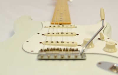 Limited 1969 Stratocaster Relic bridge