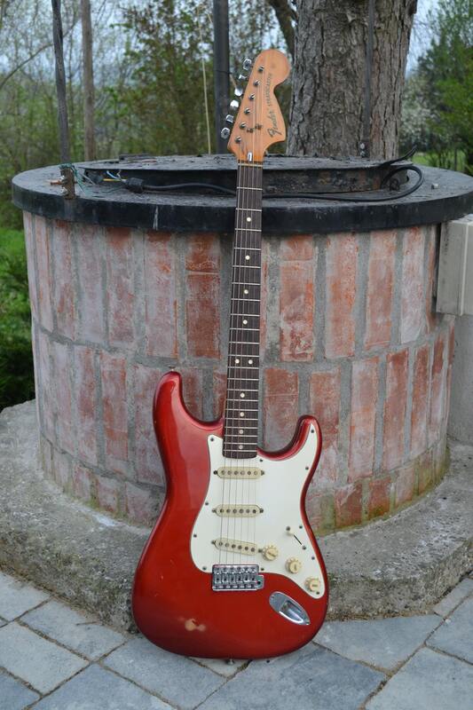 1973 Stratocaster front