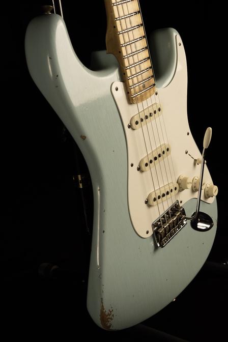 Time Machine '57 Stratocaster Relic pickguard