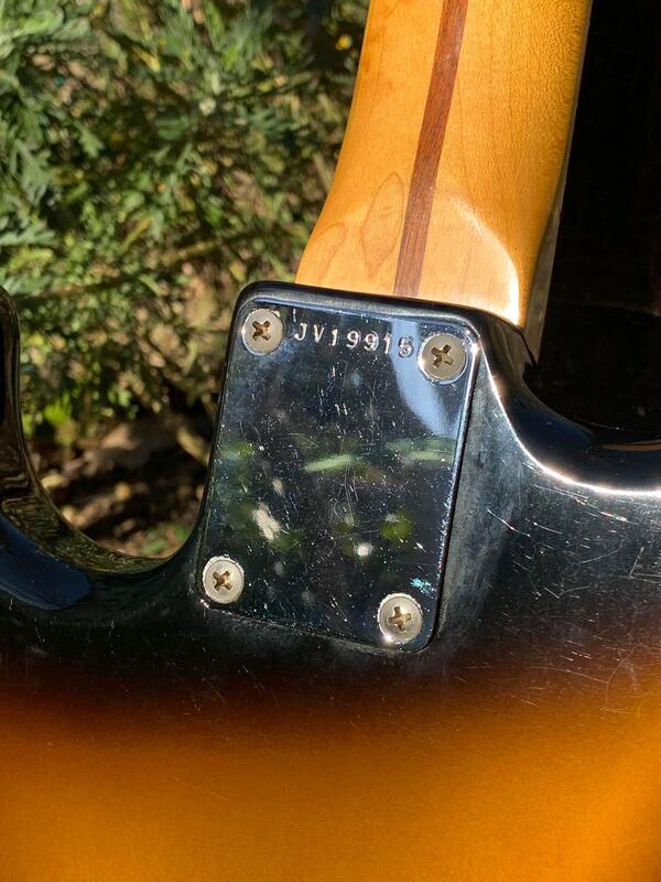 Squier '57 Vintage Stratocaster neck plate