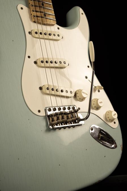 Time Machine '57 Stratocaster Relic bridge
