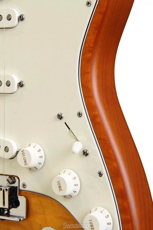 2014 Custom Deluxe Stratocaster knobs