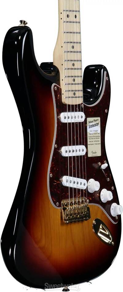Deluxe Players Strat body side