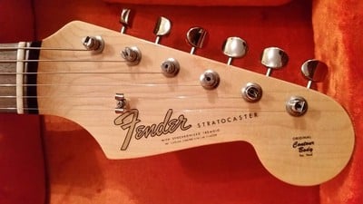 65 AVRI Stratocaster Headstock front