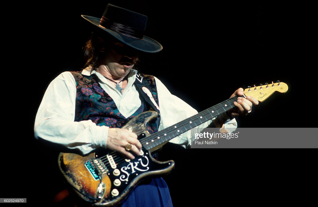August 25, 1990, Alpine Valley Music Theater in East Troy, Wisconsin, (Photo by Paul Natkin/Getty Images) The penultimate show. Replacement neck: no cigarette burn, no patent numbers, 