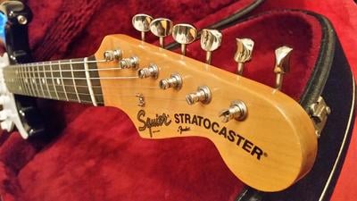 Squier '62 Vintage Stratocaster headstock 