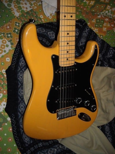 American Stratocaster Body front