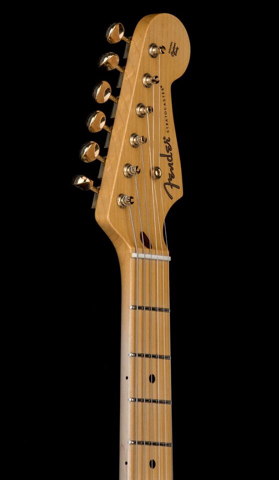 Limited Edition 1954 Hardtail Stratocaster Deluxe Closet Classic