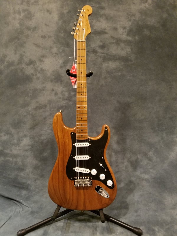 56 AVRI Roasted Ash Stratocaster front