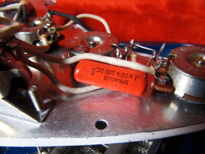 Cylindrical Sprague capacitor in a 1983 reissue