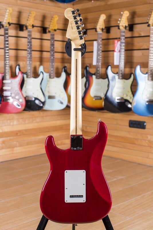FSR American Professional Standard Stratocaster HSS Crimson Red Transparent