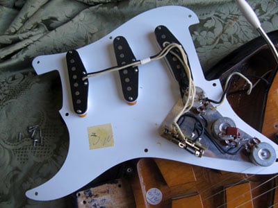 40th Anniversary Stratocaster Under the Hood