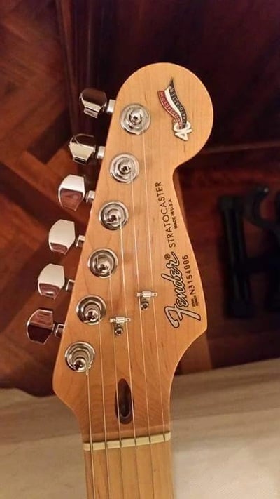American Standard Stratocaster Headstock