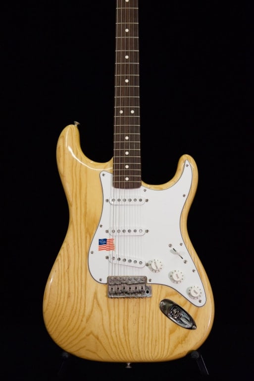 70 AVRI Stratocaster Body front