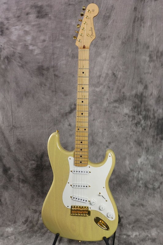 ST54-150AS anniversary stratocaster