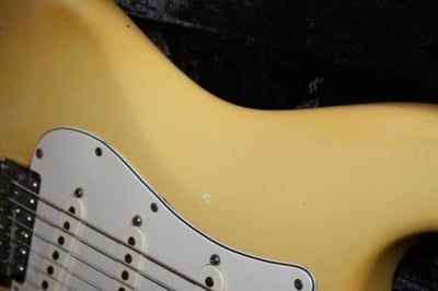 Hendrix Strat front contour