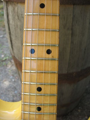 1972 Stratocaster Fretboard Dots