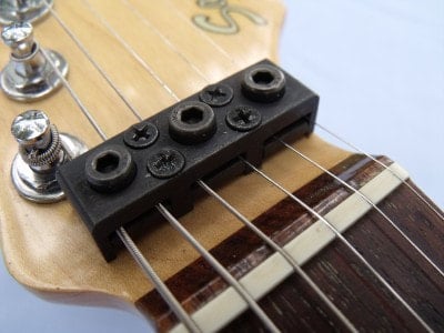 Squier Standard Stratocaster String Clamp