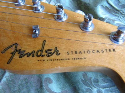 '57 Vintage Stratocaster Logo