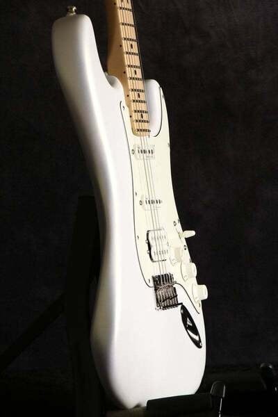 Fender juanes Stratocaster