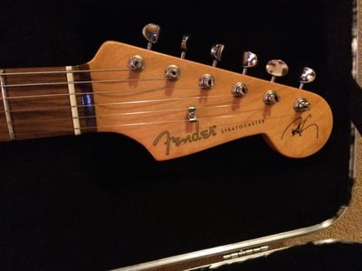 Robert Cray stratocaster Headstock front
