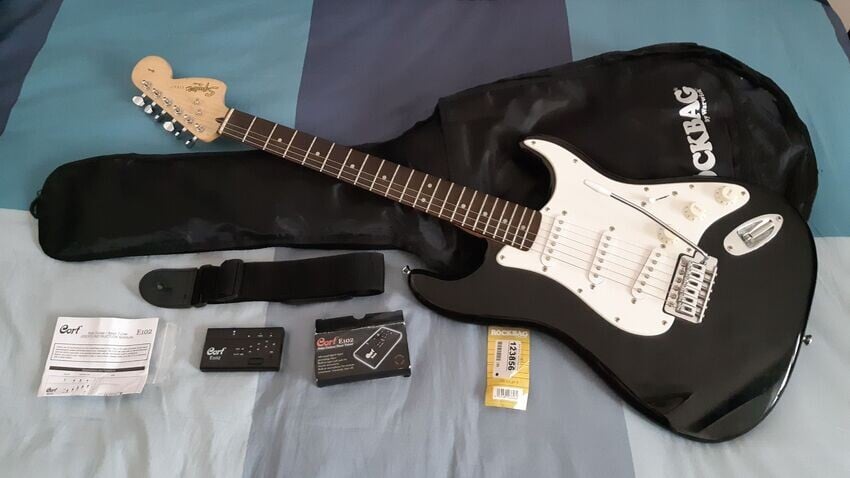 Squier Affinity Strat made in Indonesia