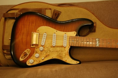DD 40th Anniversary Stratocaster Body front