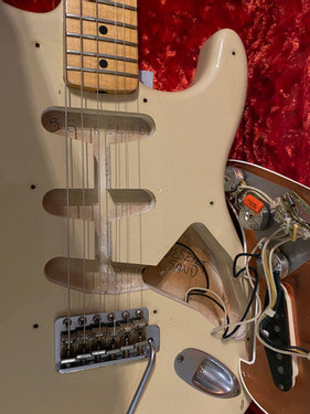 Limited Ed. 1956 Stratocaster Relic under the hood