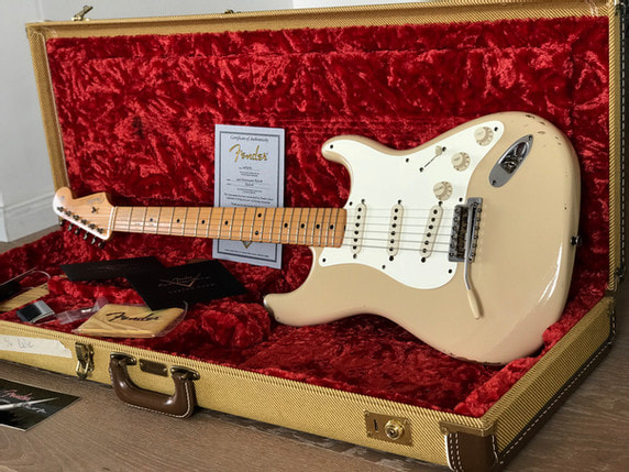 Limited Ed. 1956 Stratocaster Relic with case
