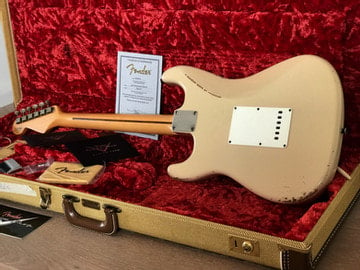 Limited Ed. 1956 Stratocaster Relic back with case